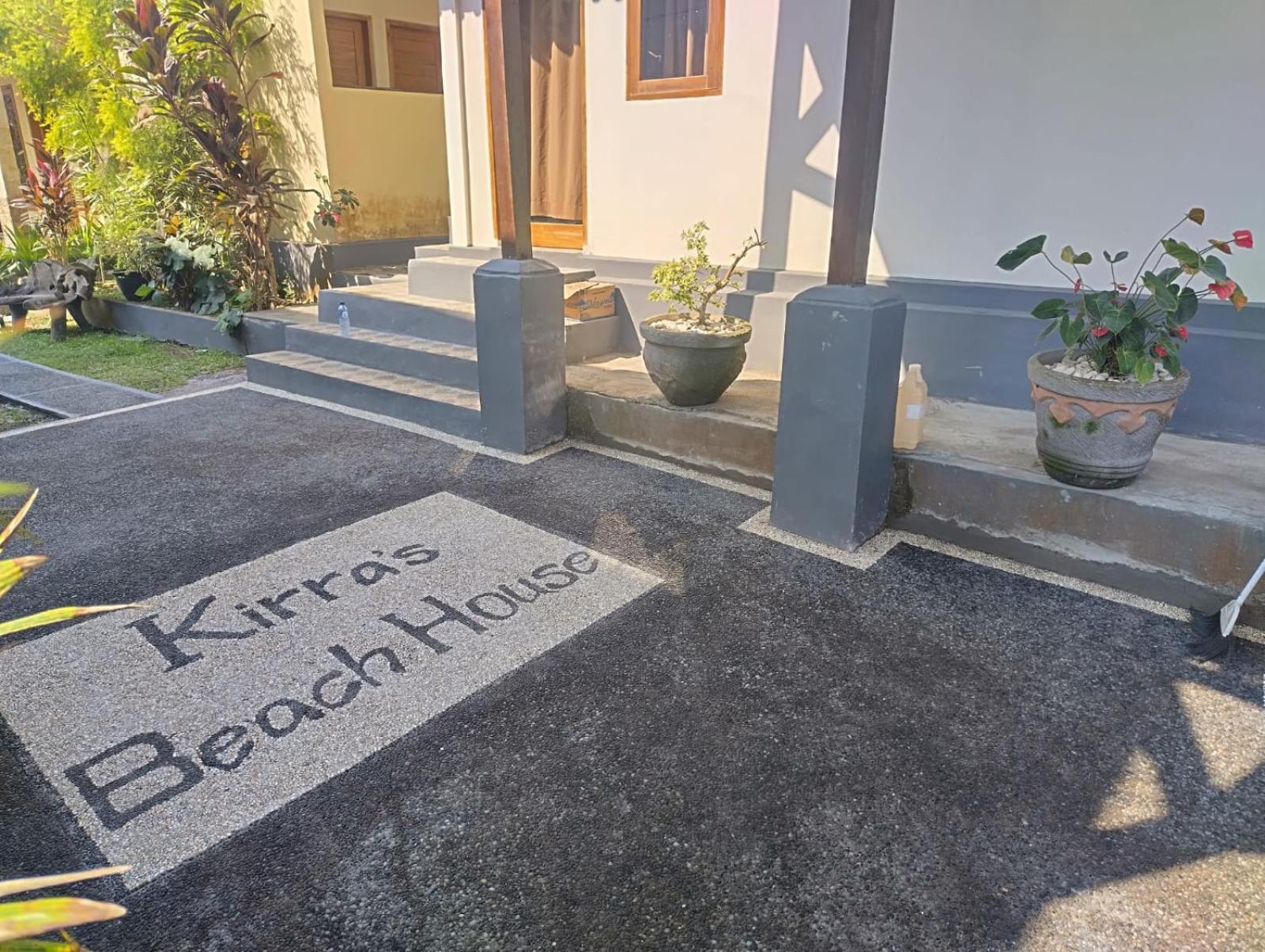 Kirra'S Beach House Pulukan Esterno foto